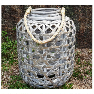 Round Candle Holder White Wash Color